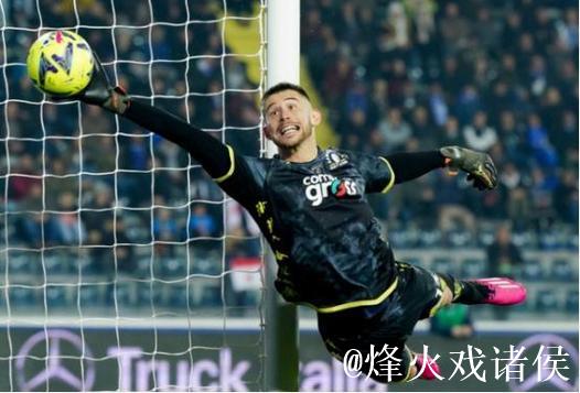 维卡里奥签约困难重重，国米紧盯弗赖堡之星。